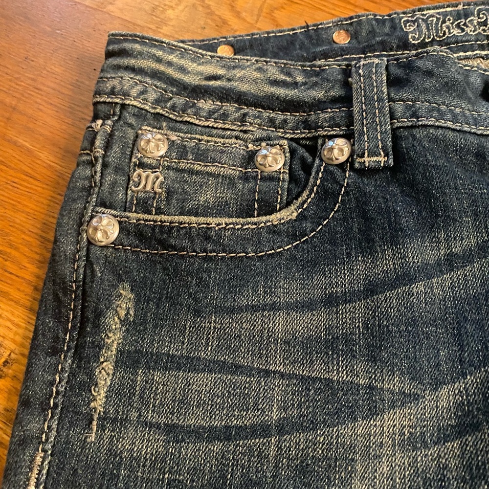 Miss Me Boot Jeans - size 28 - Picture 4 of 9